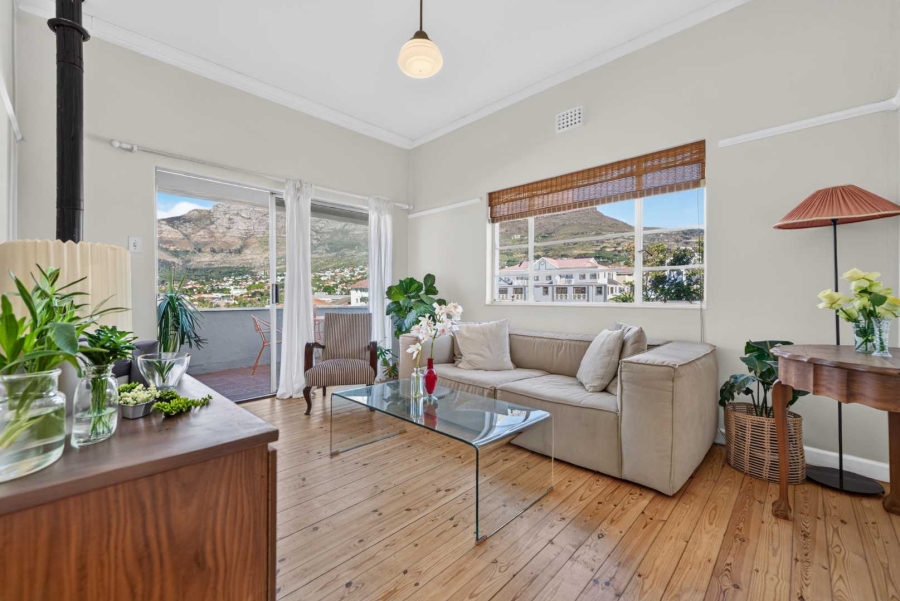 2 Bedroom Property for Sale in Gardens Western Cape
